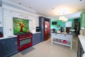 Photo 11- click for photo gallery